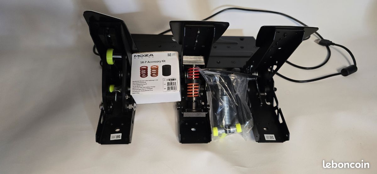 MOZA R9v2 pack (image 3)
