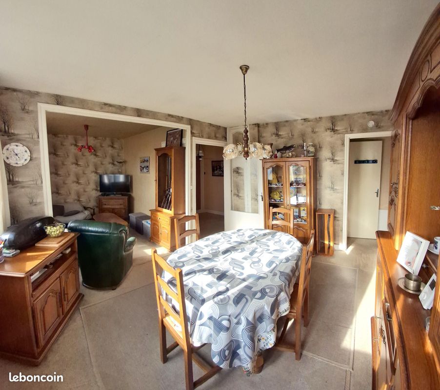 Appartement 4 pièces 79 m² · à Aurillac · 79 m² · 99 000 €
