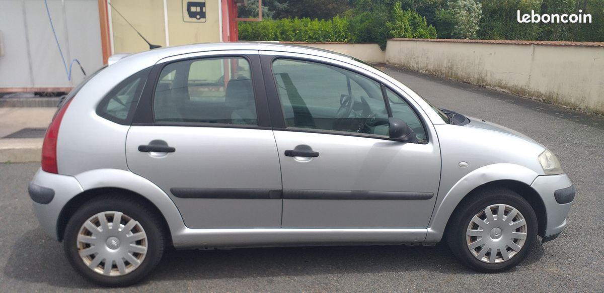 Citroen c3 1.6 essence 16s (image 2)