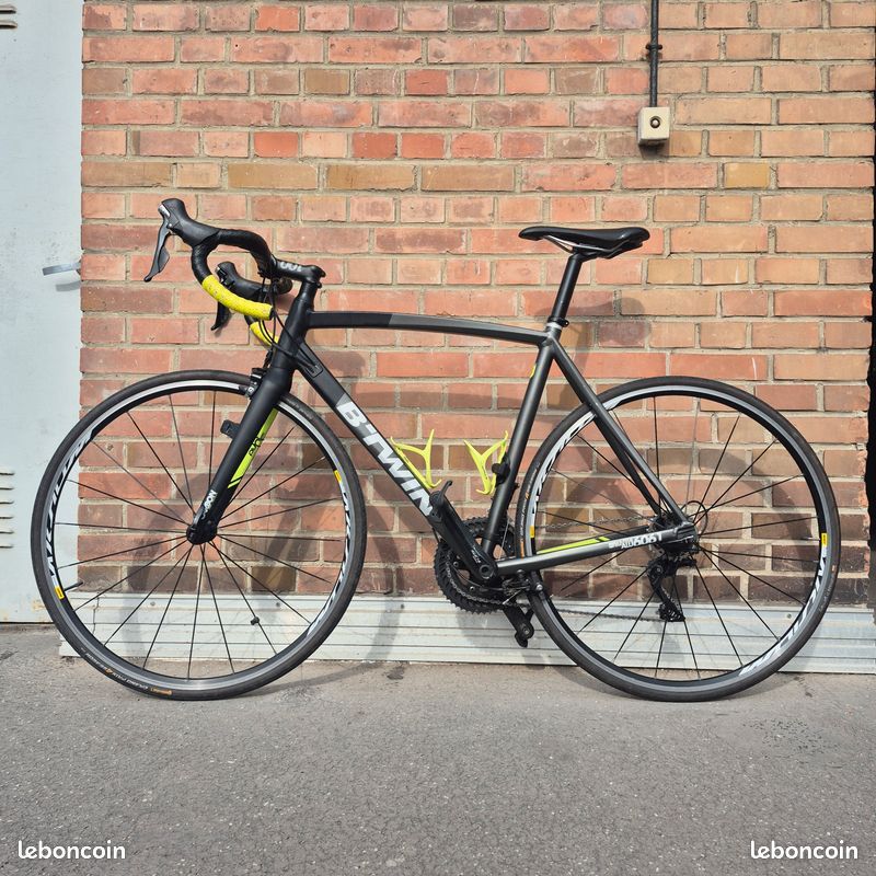 Vélo Btwin Ultra 900 Cf Price Ultra 900 Af B'twin ULTRA 900 AF Vélos