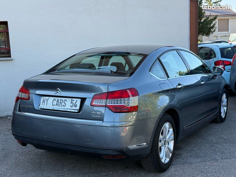 Citroen C5 2,0 HDI 163ch Exclusive / Automatique / 2011 (image 2)