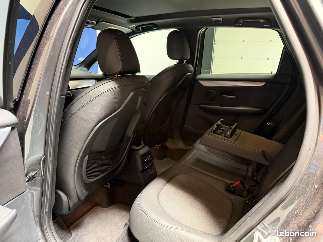BMW Série 2 ActiveTourer 218d 150ch M Sport DKG7 - Origine France - Suivi BMW - Toit Ouvrant - Affiche Tête Haute - Sièges Electriques - Apple Carplay - Attelage (image 8)