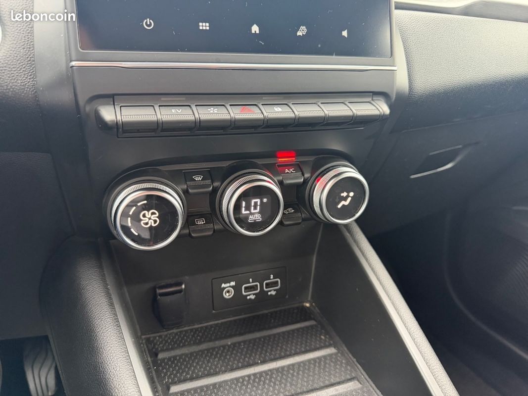 RENAULT CAPTUR II 1.6 E-TECH PLUG-IN 160 INTENS Camera de recul Gps Climatisation automatique Garantie 12 mois (image 17)