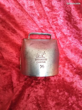 Ancienne Cloche De Vache En Bronze – Vintage Des Années 1920 – Son Authentique