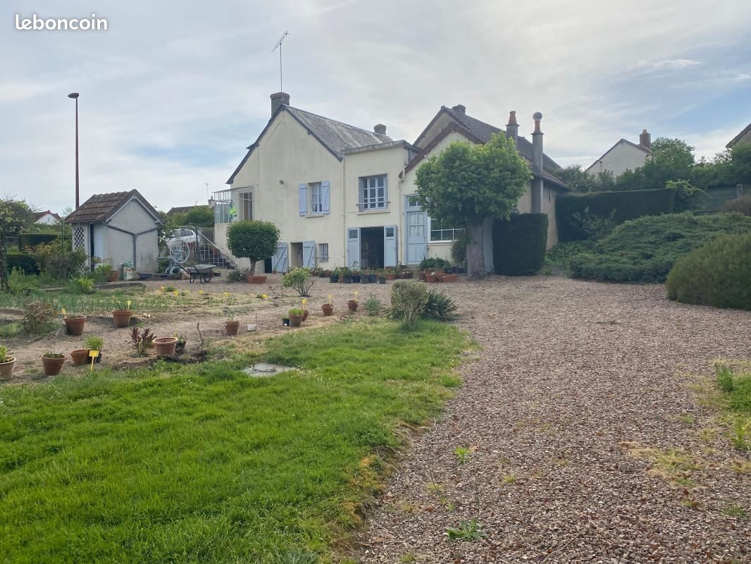 Maison 3 pièces 98 m² · à Cercy-la-Tour · 98 m² · 72 000 €