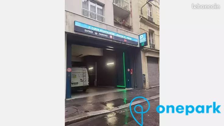 Parking 12 m² · à Paris · 12 m² · 274 €/mois