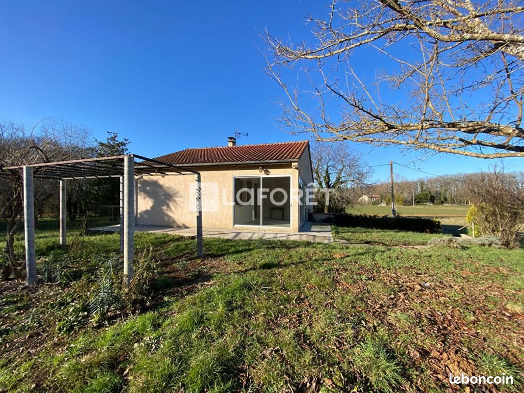 Maison 3 pièces 68 m² · à Rouffiac · 68 m² · 800 €/mois