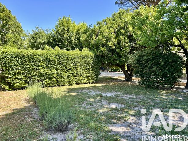 Terrain 386 m² Velleron
