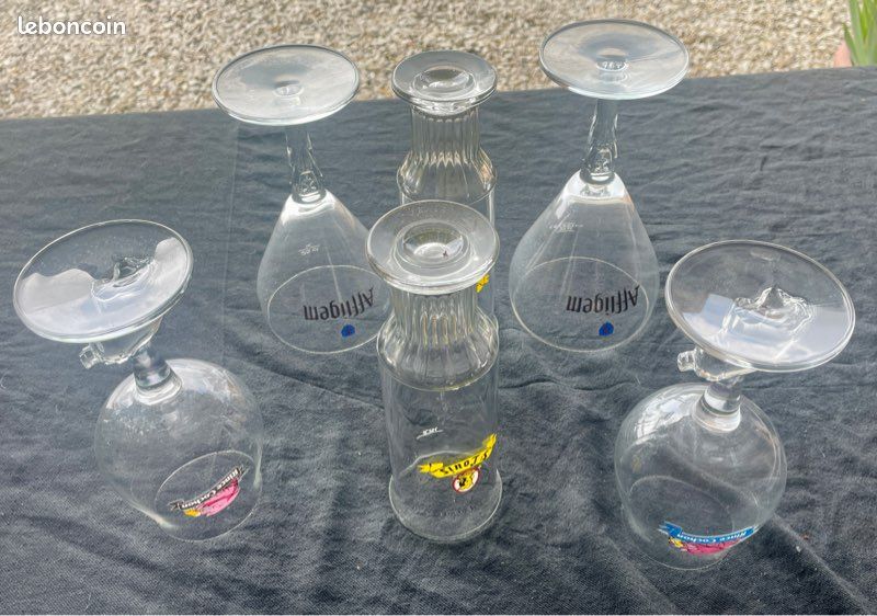 Vends verres et gadgets de marque Publicitaire (image 1)