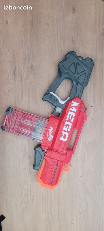 Mega pistolet Nerf (image 1)
