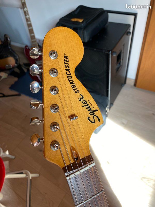 Squier stratocaster Classic vibe (image 4)