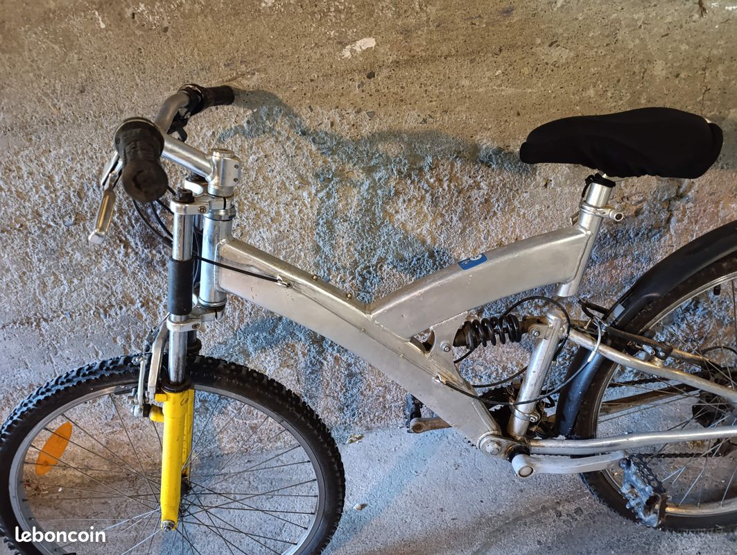 Vend VTT tout Alu (image 3)