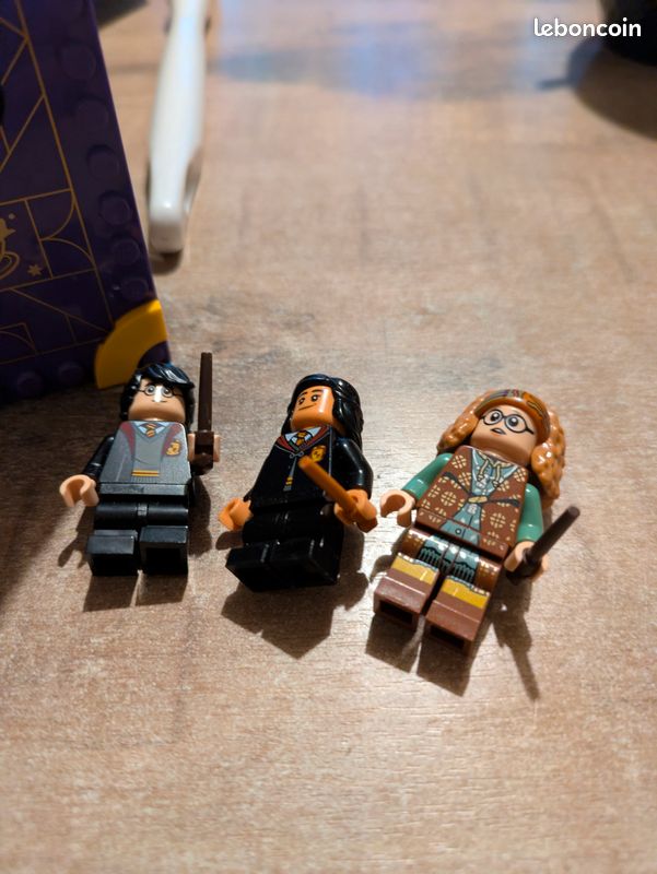 Lego Harry Potter - Le cour de divination (image 3)