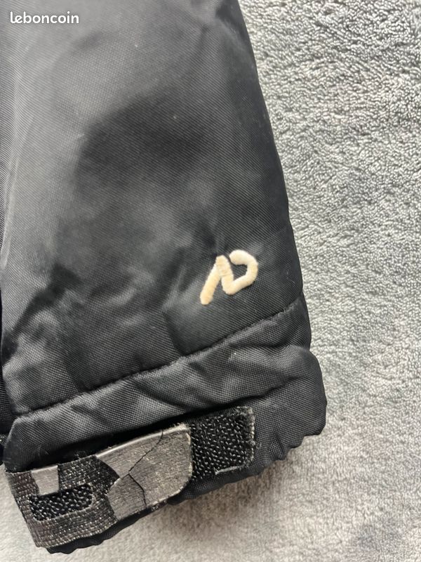 V071 Veste Nike The Athletic Dept noire – vintage – taille M (image 4)