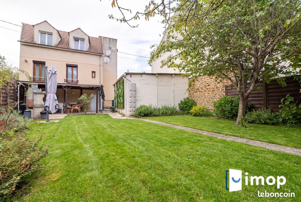 Maison 4 pièces 88 m² · à Viry-Châtillon · 88 m² · 330 000 €