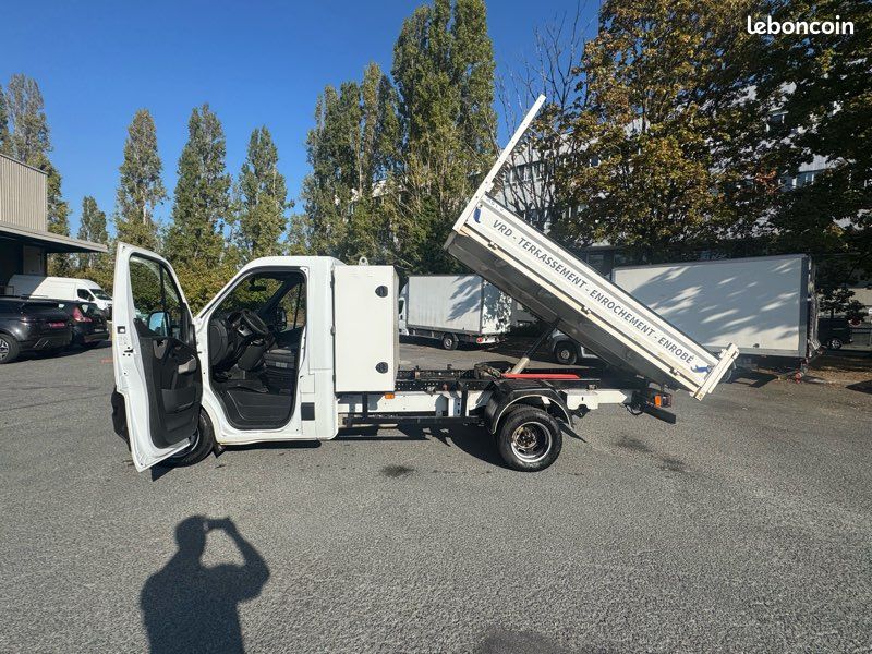 Renault Master III Camion Benne (image 7)