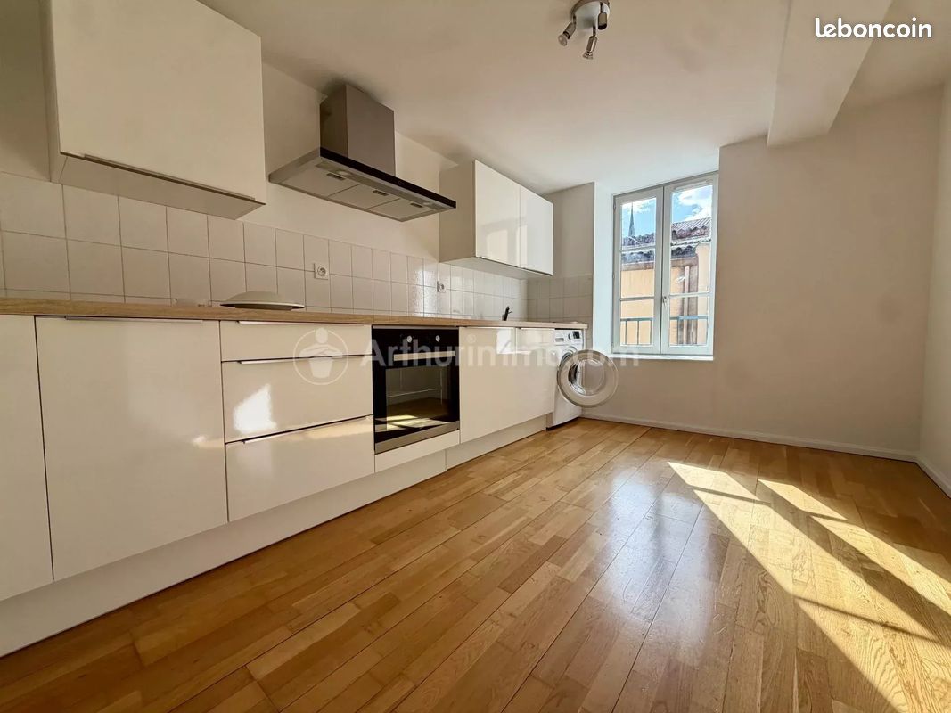 Appartement 3 pièces 67 m² · à Clermont-Ferrand · 67 m² · 153 000 €