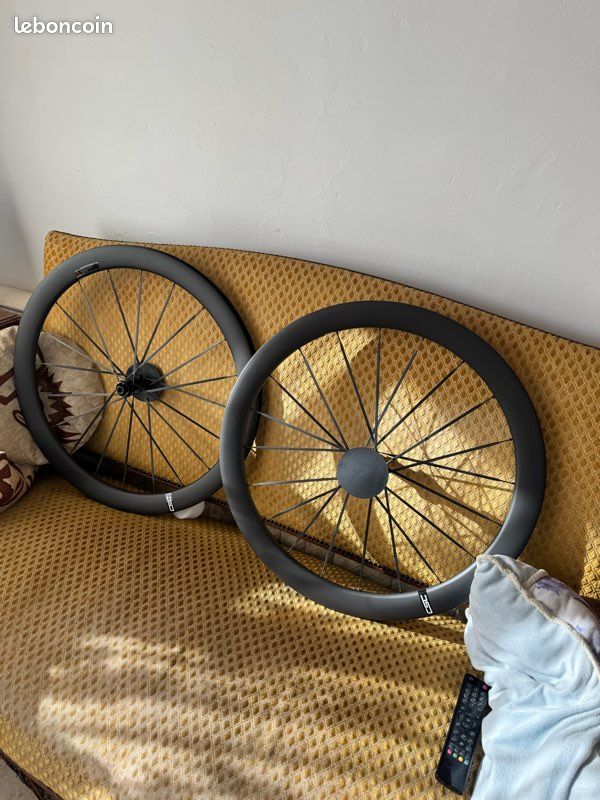Porte-bidon de vélo - PWSHYMI - Ultra léger - Fibre de Carbone