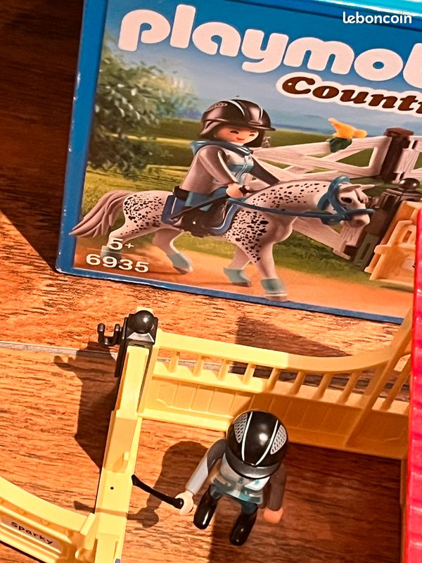 Playmobil country - Box et cheval - 6935 (image 3)