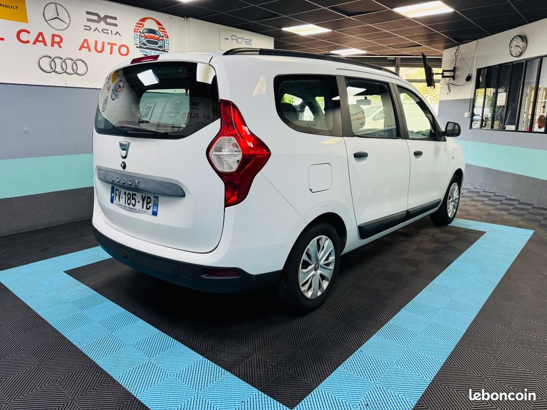 DACIA LODGY 1.2 TCe 115 5 places Silver Line (image 5)