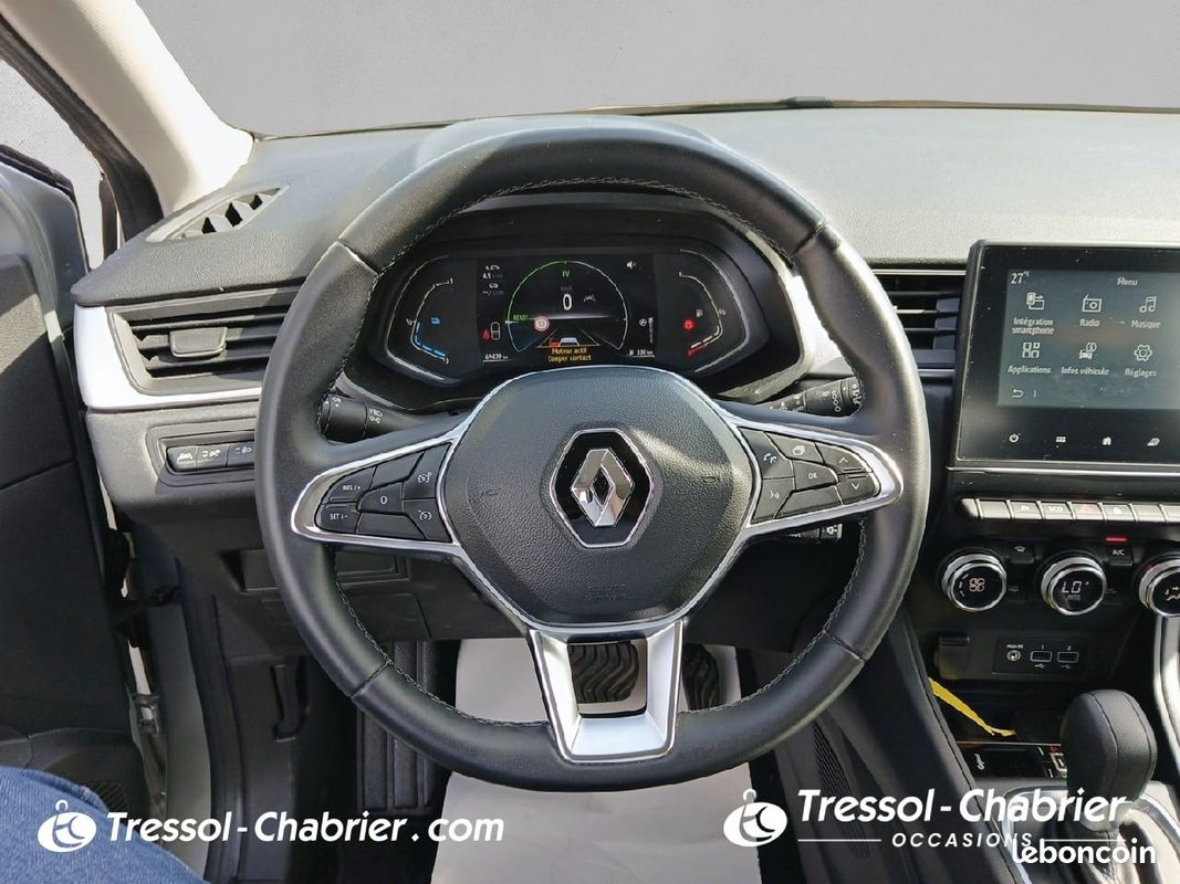 RENAULT Captur E-Tech hybride 145 Equilibre (image 11)