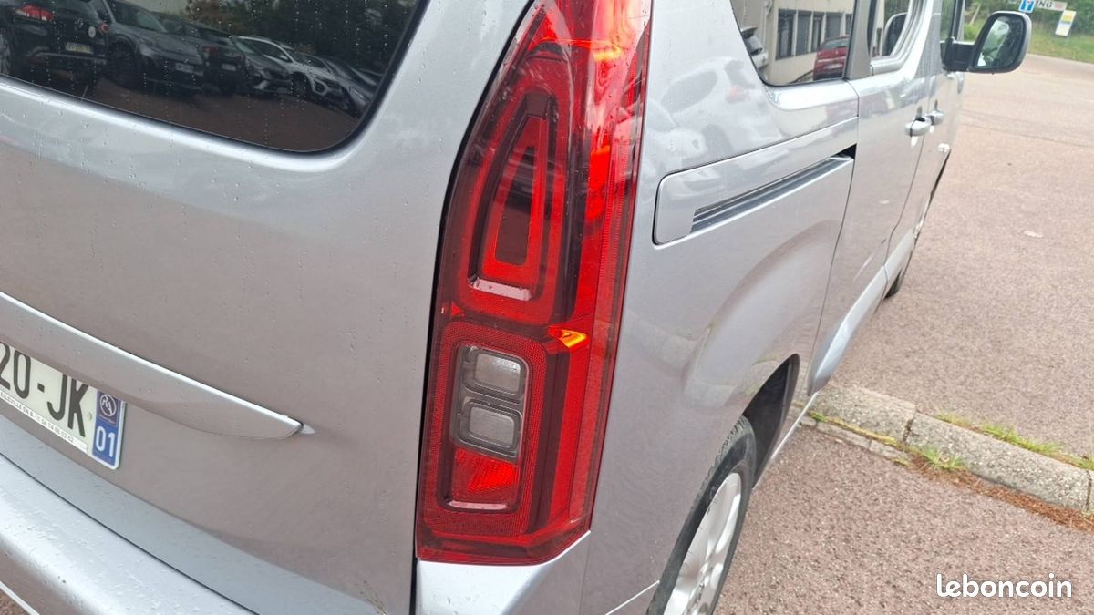 Opel combo life l1h1 1.5 diesel 130 ch startstop (image 25)