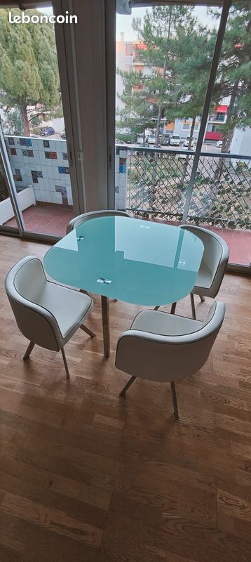 Table en verre mosaic (image 1)