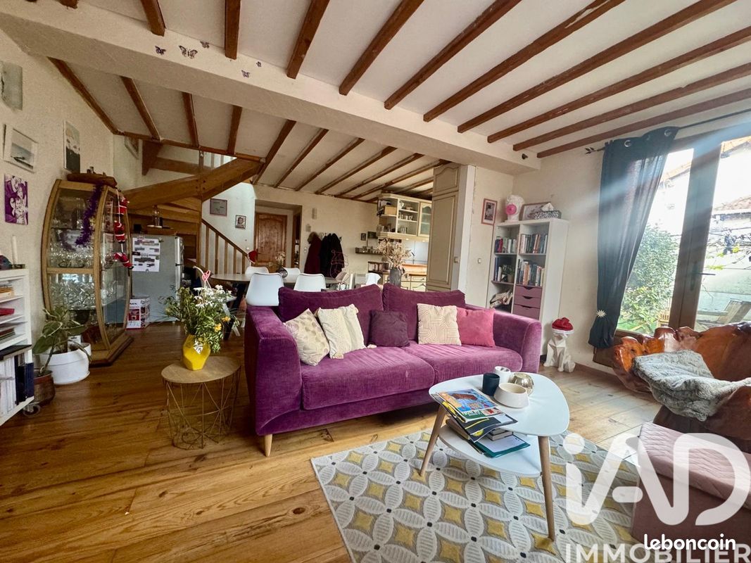 Maison 6 pièces 112 m² · à Ormesson-sur-Marne · 112 m² · 329 000 €