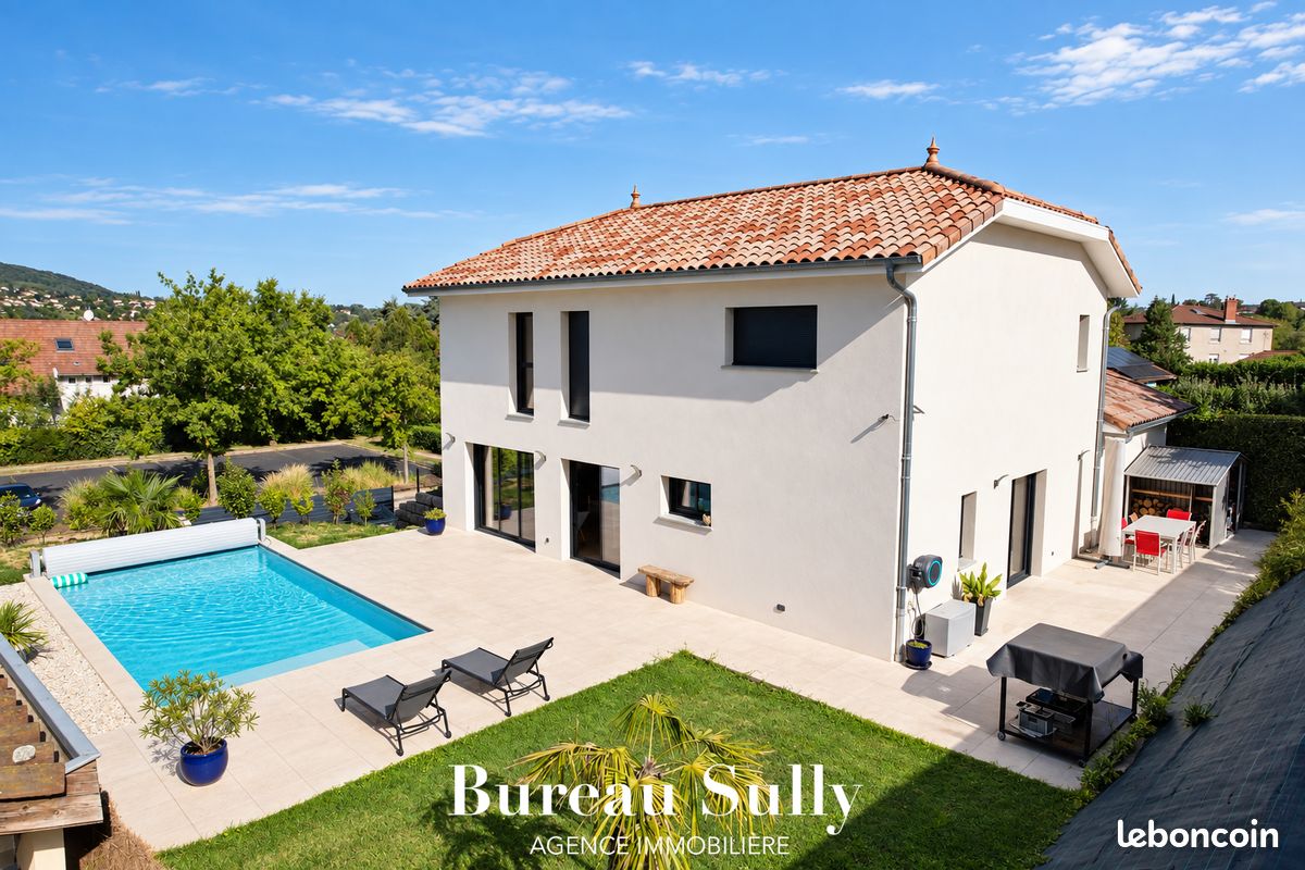 Maison 5 pièces 188 m² · à Fleurieu-sur-Saône · 188 m² · 765 000 €