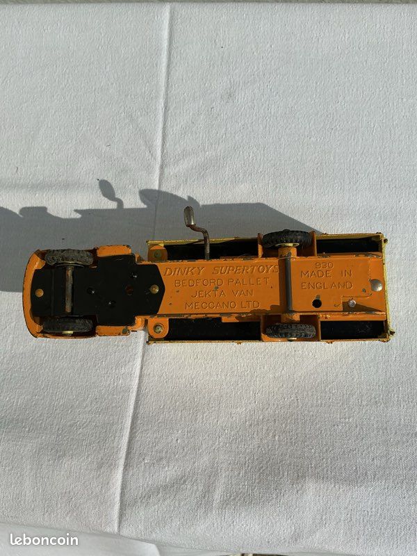 DINKY TOYS GB CAMION BEDFORD DUBLO REF 066 BON ÉTAT