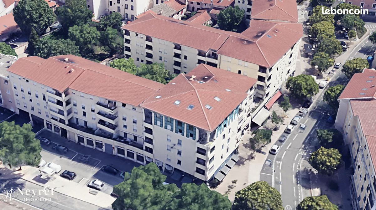 Appartement 2 pièces 42 m² · à Oullins-Pierre-Bénite · 42 m² · 145 000 €
