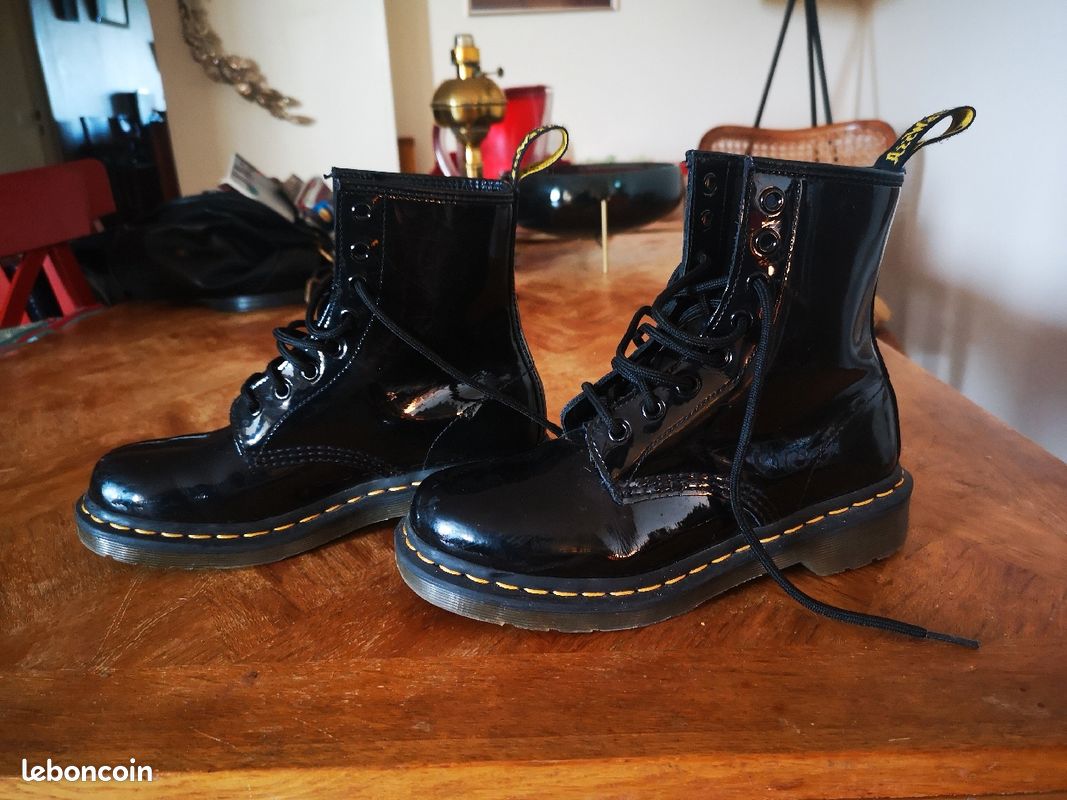 Dr martens (image 1)