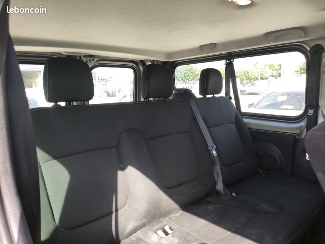 Renault Trafic 1.6 dci 125 confort 9 places (image 8)