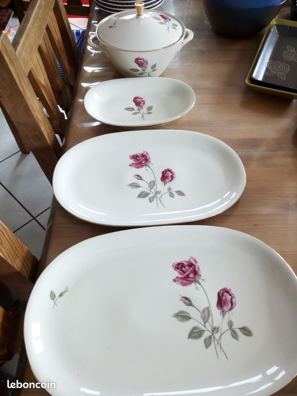 Service : Soupière + 3 plats (image 1)
