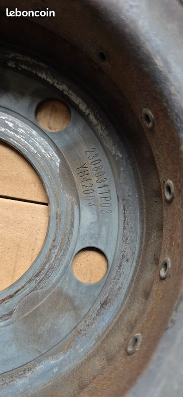 Disque de frein arrière mercedes classe c w205 (image 3)