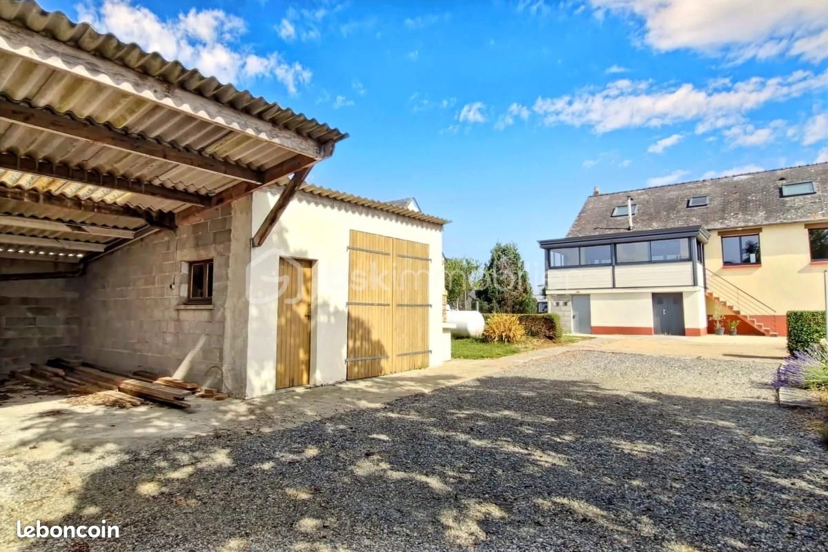 Maison 6 pièces 111 m² · à Châteaubourg · 111 m² · 282 000 €