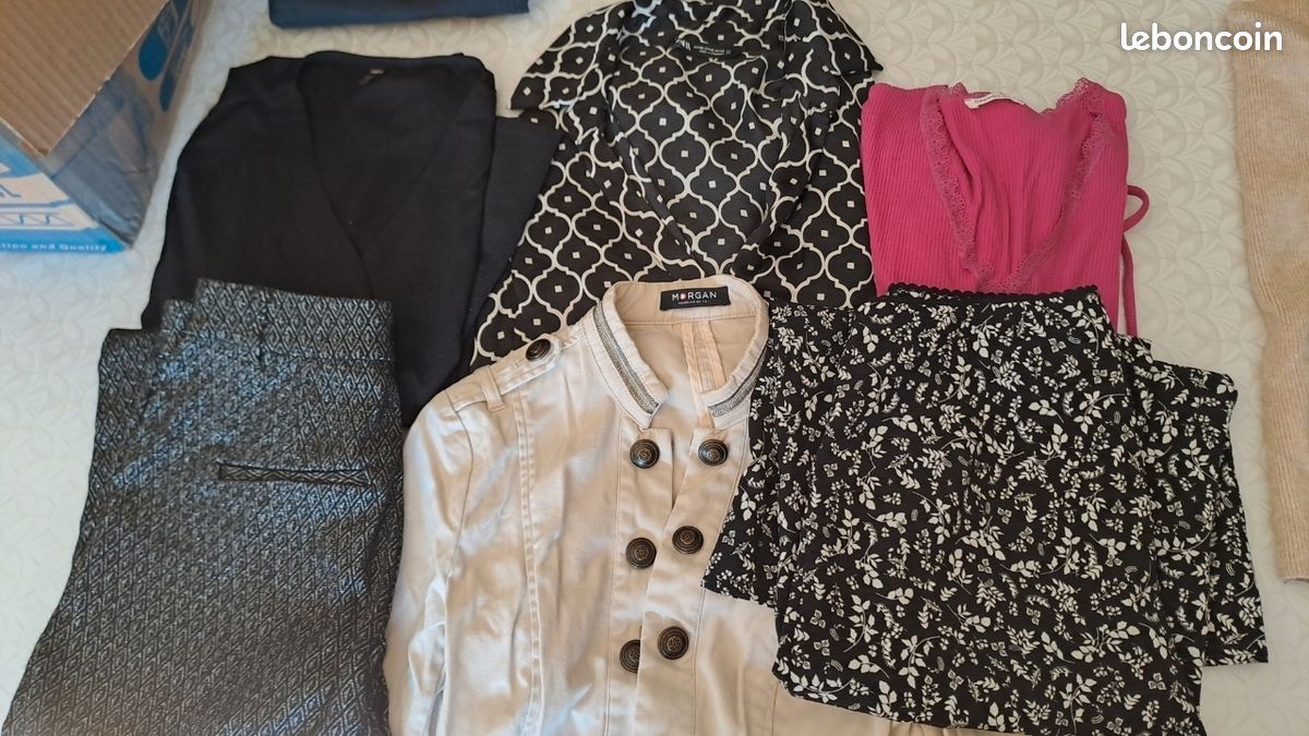 Lot de Vêtements Femme Taille XS Vêtements