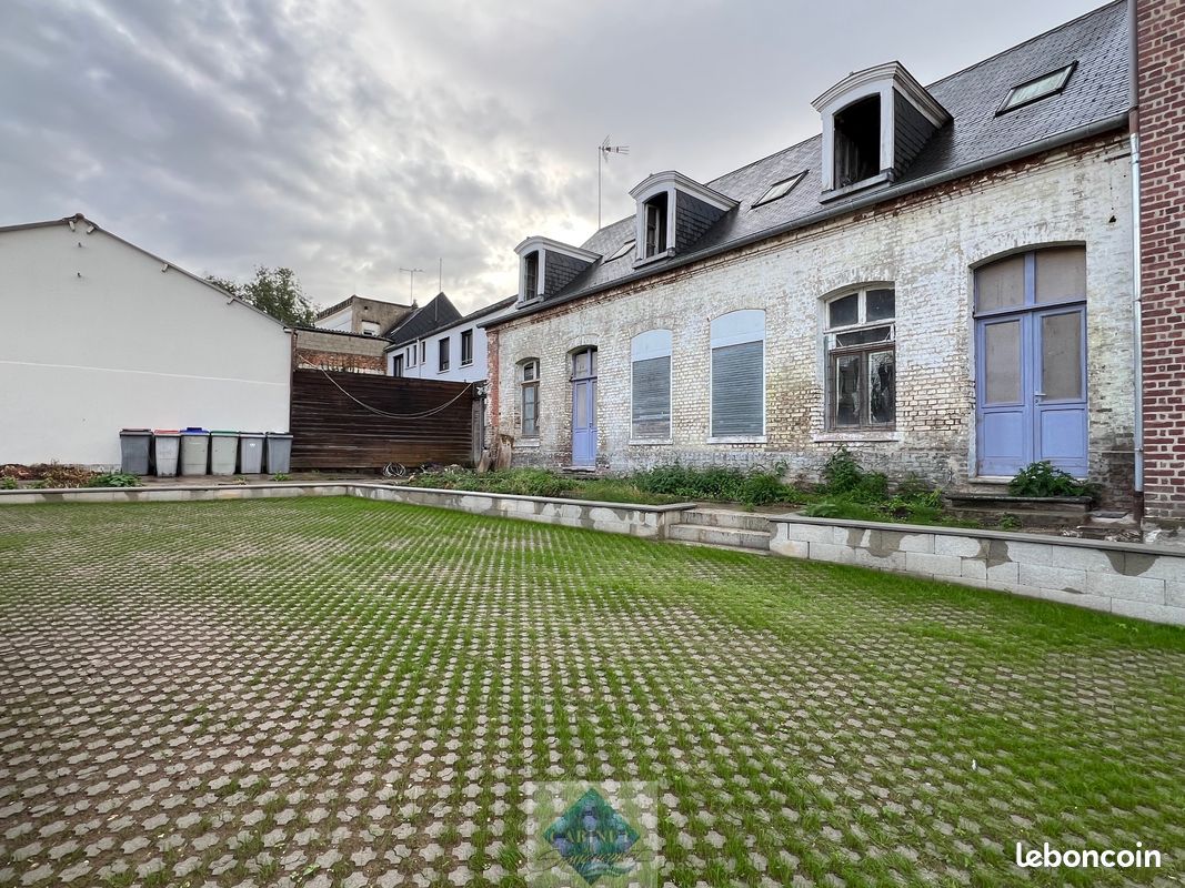 Maison 6 pièces 200 m² · à Abbeville · 200 m² · 119 900 €