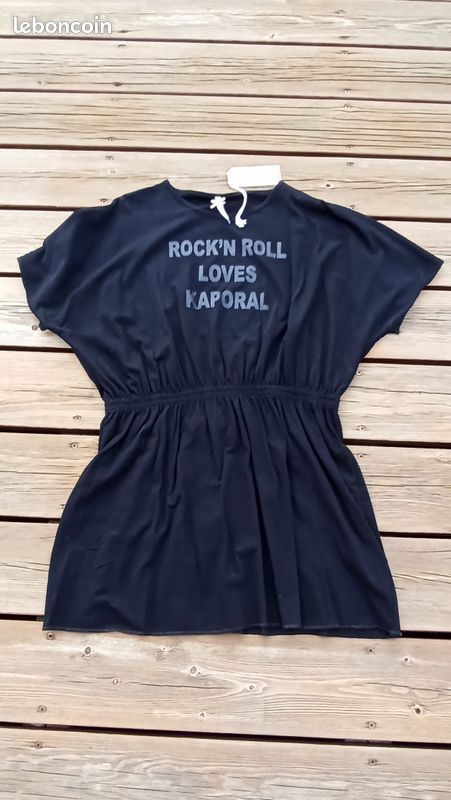 Superbe robe DESIGUAL Bâton Noir 13/14 ans excellent état