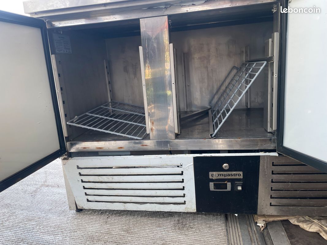Comptoir inox refregere trois portes (image 2)