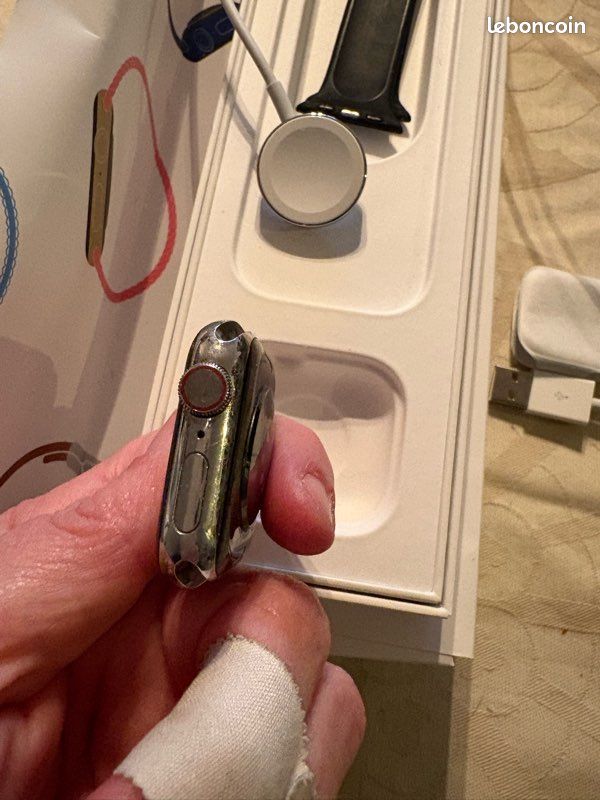Apple Watch série 6 gps + cellular 40mm (image 3)
