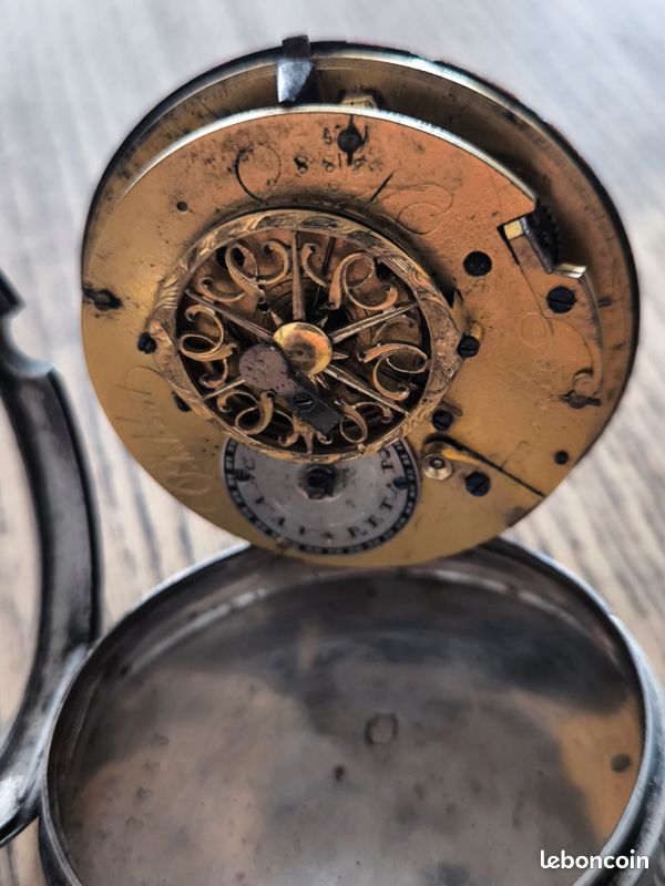 Montre à Gousset Antique - Non Fonctionnelle, Pièce De Collection Ou Décoration Vintage