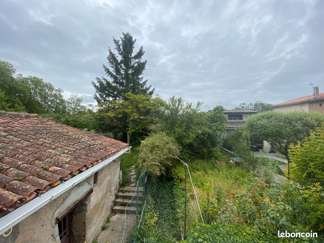 Maison 1 pièce 70 m² · à Castres · 70 m² · 64 000 €