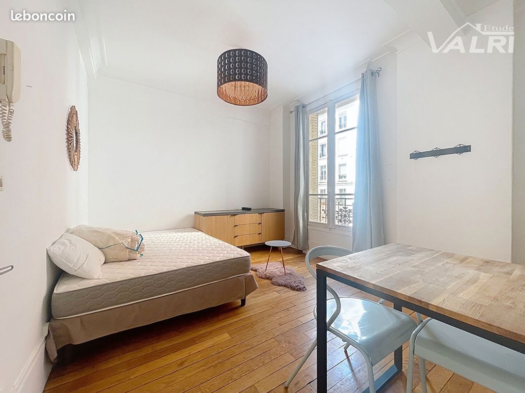 Appartement 1 pièce 15 m² · à Paris · 15 m² · 750 €/mois