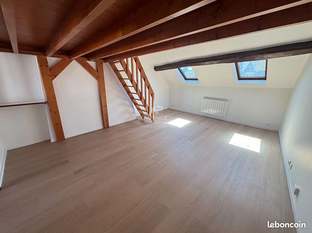 Appartement 1 pièce 34 m² · à Saint-Ouen-l'Aumône · 34 m² · 139 000 €