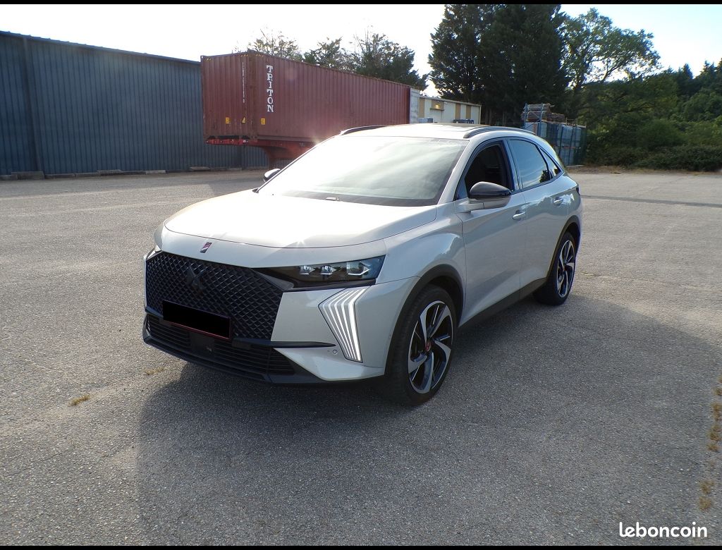 DS 7 Crossback BHDI 130 PERF LINE PLUS EAT8 (image 1)