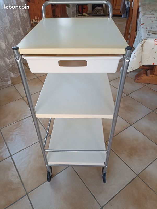 Grande desserte acier (image 1)