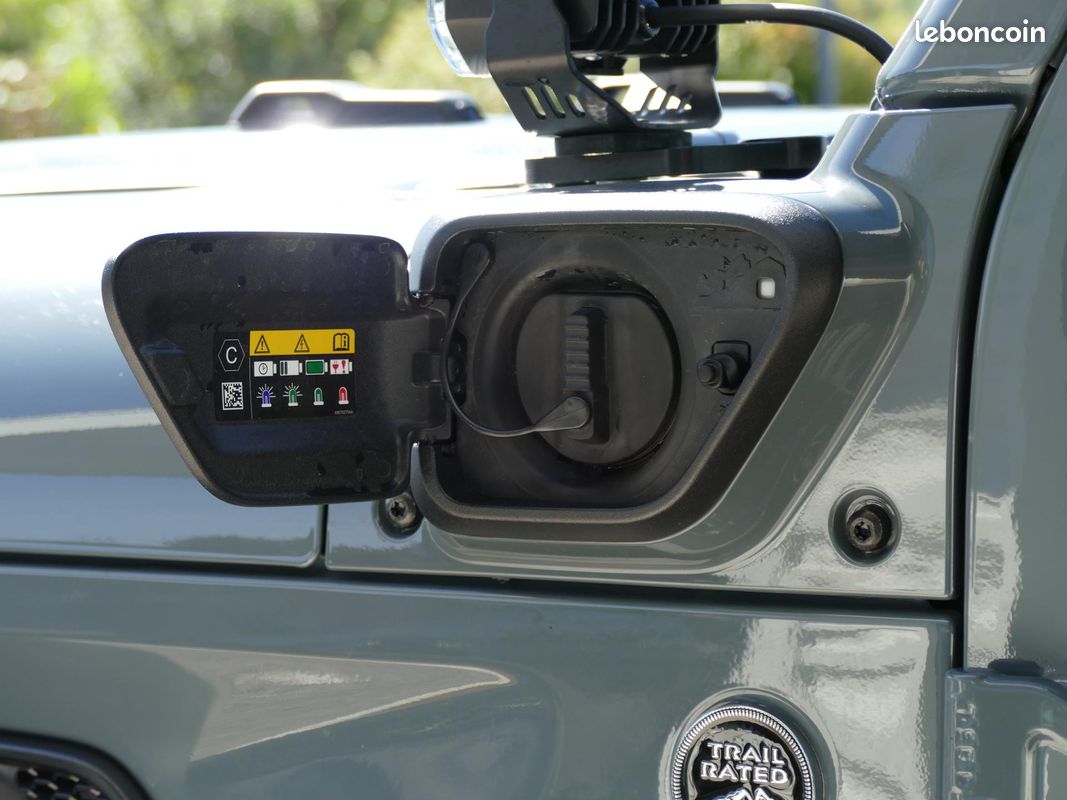 JEEP WRANGLER 2.0i T 4xe - 380 - BVA 4x4 2018 Unlimited Sahara 1941 PHASE 2 (image 19)