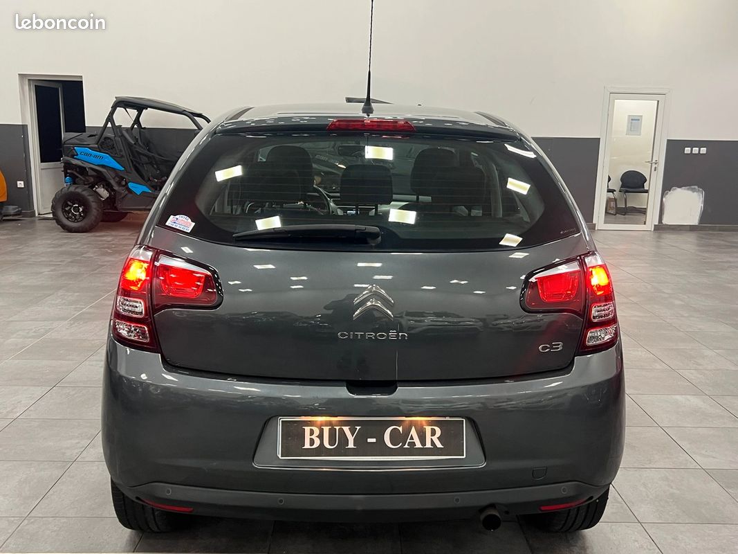 Citroën C3 1.2 PureTech 110 S&S Exclusive (image 14)