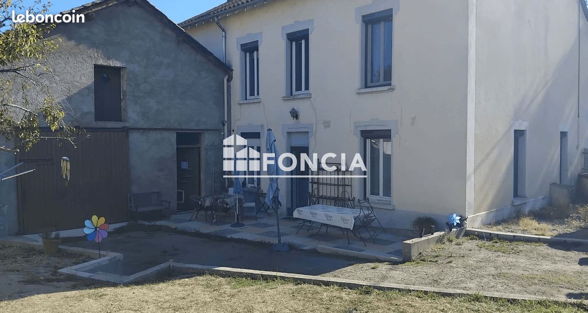 Maison 5 pièces 197 m² · à Nervieux · 197 m² · 249 000 €